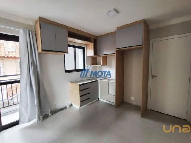 Studio na Irineu Lissa Capão da Imbuia Curitiba PR, aluguel por R$ 1.800