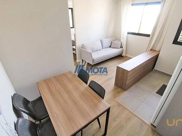 Studio na Lourenço Pinto Centro Curitiba PR, aluguel por R$ 1.900