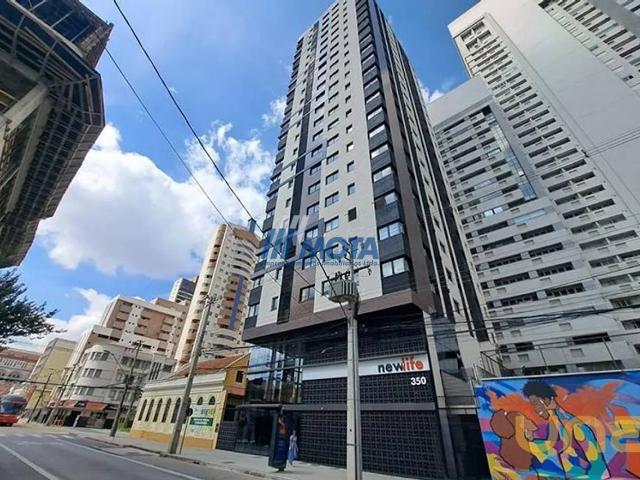 Studio na Lourenço Pinto Centro Curitiba PR, aluguel por R$ 1.900