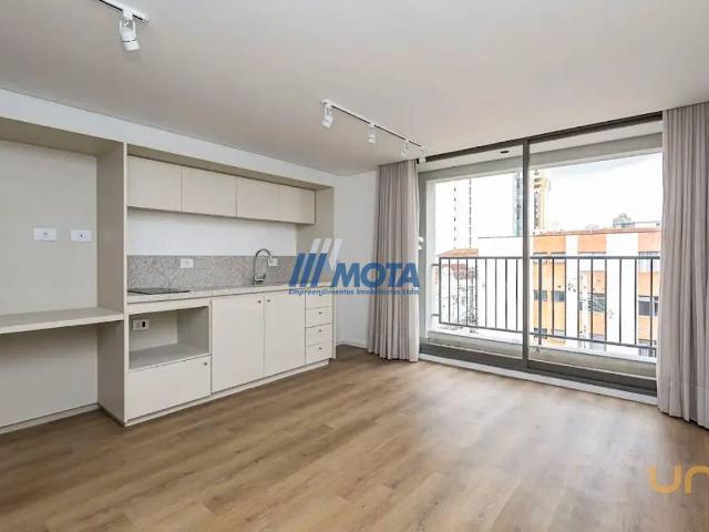 Studio na Mateus Leme São Francisco Curitiba PR, aluguel por R$ 2.650
