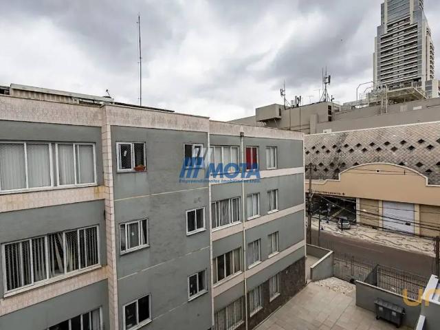 Studio na Mateus Leme São Francisco Curitiba PR, aluguel por R$ 2.700