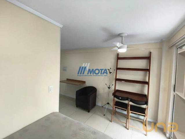 Studio na Sete de Setembro Alto da Rua XV Curitiba PR, aluguel por R$ 1.900