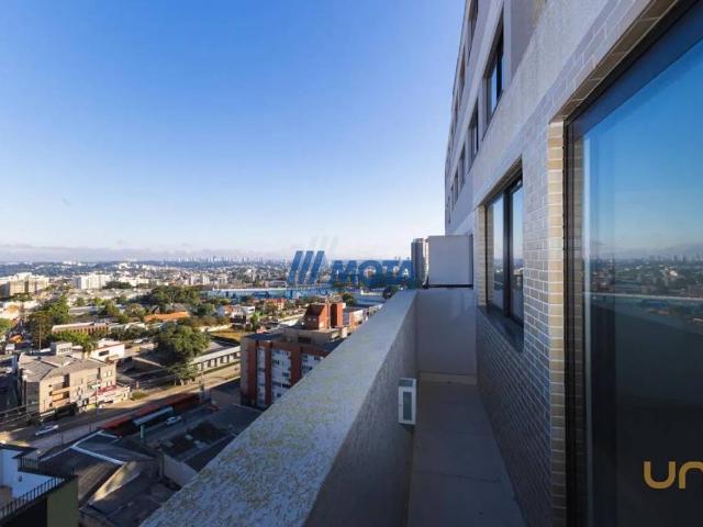Studio na República Argentina Portão Curitiba PR, aluguel por R$ 2.100