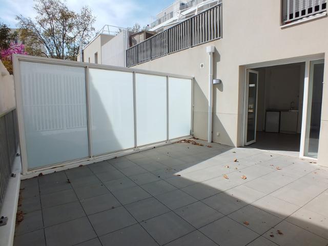 STUDIO NEUF 22M2 + TERRASSE DE 22M2 SECTEUR TIMONE CAPELLET