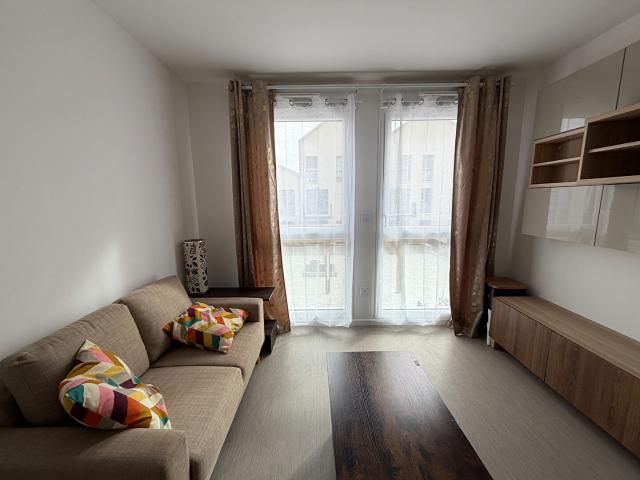 Studio neuf à Louviers meublé