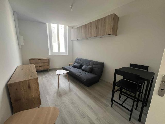 Studio neuf centre ville