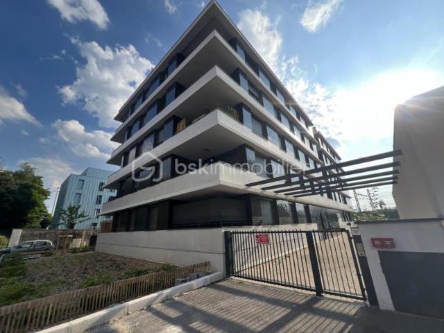 Studio neuf Lyon 8