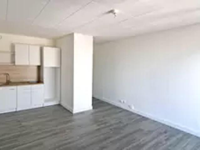 Studio Nîmes Feuchères, Location studio 1 pièce 28 m²