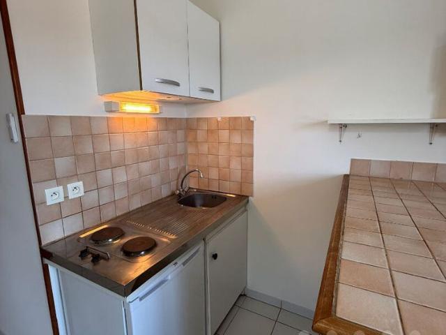 STUDIO Secteur CHU/Campus MIGNALOUX VALLEE DES TOUCHES