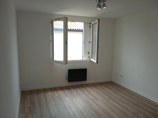STUDIO SECTEUR PONT DES DEMOISELLES