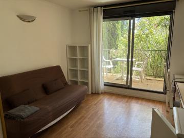 STUDIO SEMI MEUBLE 18M2 EUROMEDECINE