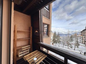 STUDIO SKIS AU PIEDS Vue sur la vallée 4 couchages