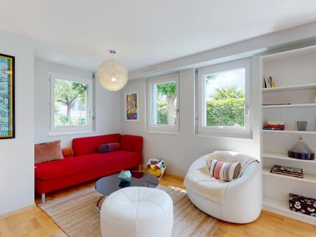 Studio spacieux dans un quartier paisible à Sierre Disponible entre 3 et 6 mois