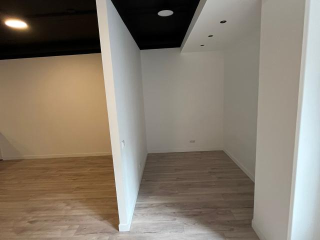 Studio Studio Surface Area: 85m2 Available from: 2026 05 14