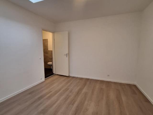 Studio Studio Surface Area: 17m2