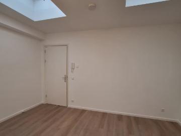Studio Studio Surface Area: 16m2
