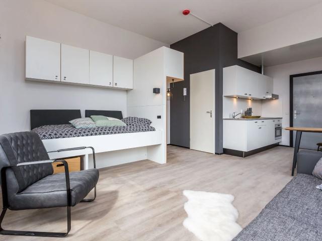 Studio Studio Surface Area: 21m2