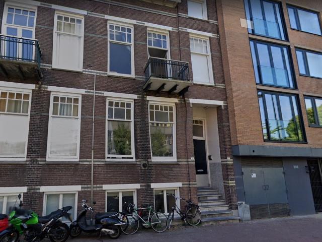 Studio Studio Surface Area: 21m2