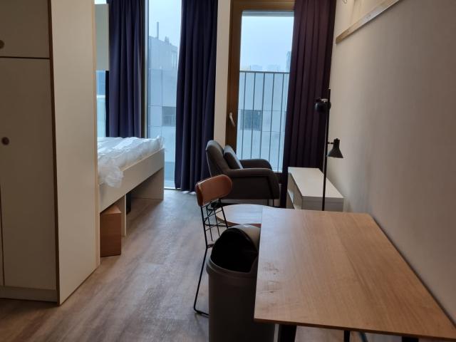 Studio Studio Surface Area: 25m2