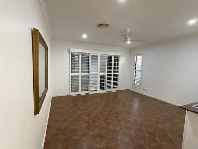 Studio Style Unit Highly Sort After Area