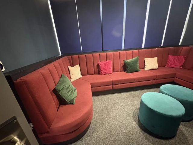 Studio Standard