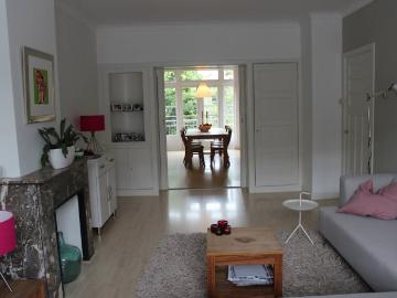 Studio Surface Area: 85m2