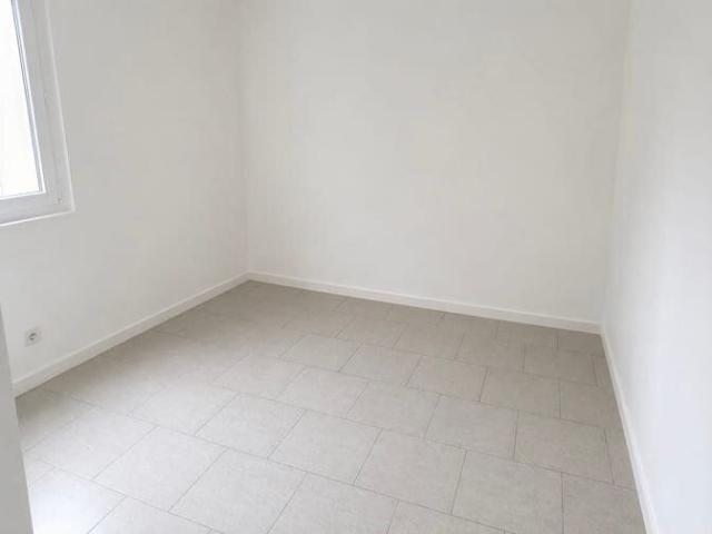 Studio pour 1 personne ! Bien lire annonce