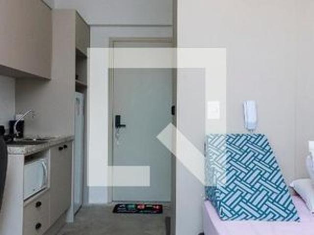 Studio para alugar com 24m², 1 quarto e sem vaga