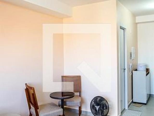 Studio para alugar com 26m², 1 quarto e sem vaga