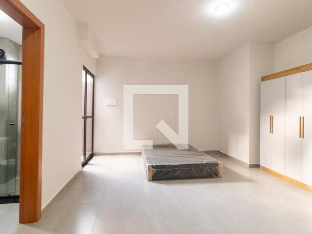 Studio para alugar com 27m², 1 quarto e sem vaga