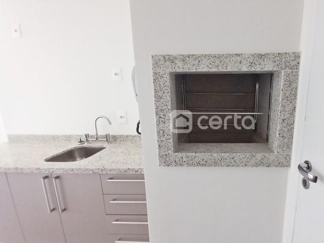 Studio para alugar com 36m², 1 quarto, 1 vaga, São Geraldo, Porto Alegre