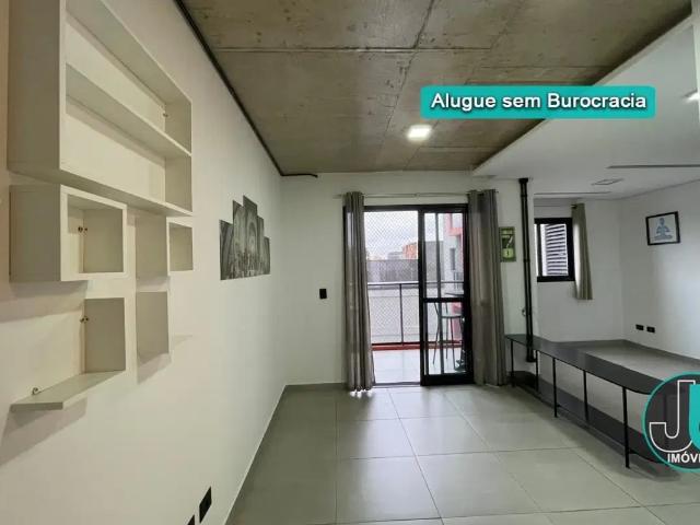 Studio para Alugar no Bairro Prado Velho com cozinha planejada e sacada com churrasqueira por R$ 2.150,00/mês