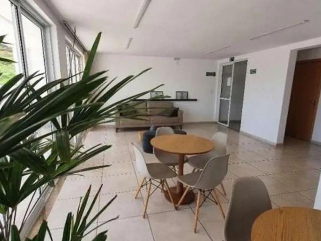 Studio para Locação em Juiz de Fora, Estrela Sul, 1 dormitório, 1 banheiro, 1 vaga