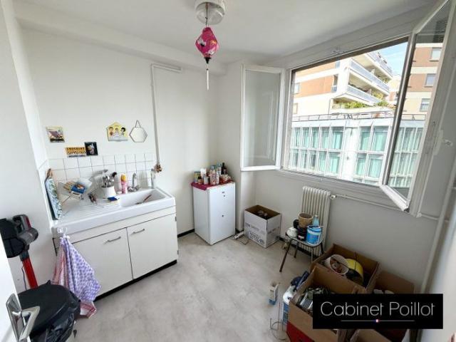 Studio Paris