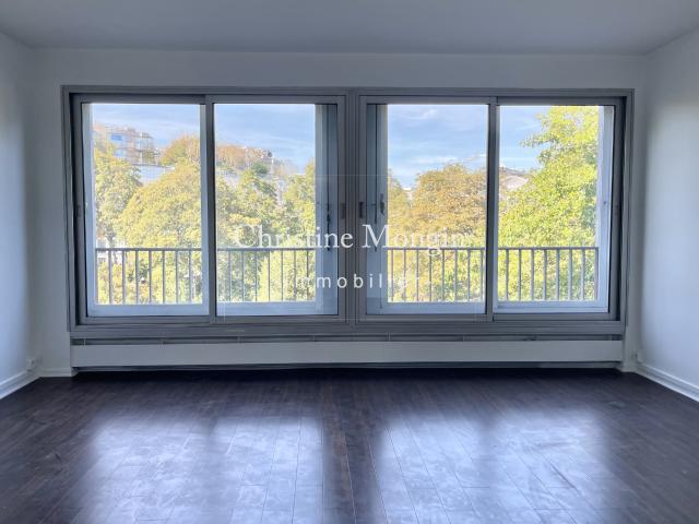 studio paris 75008 36.45 m²