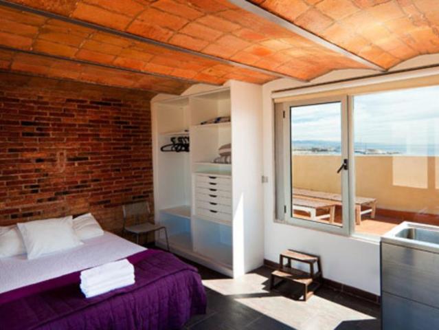 Studio Penthouse with Terrace 2 Minutes from Barceloneta Beach