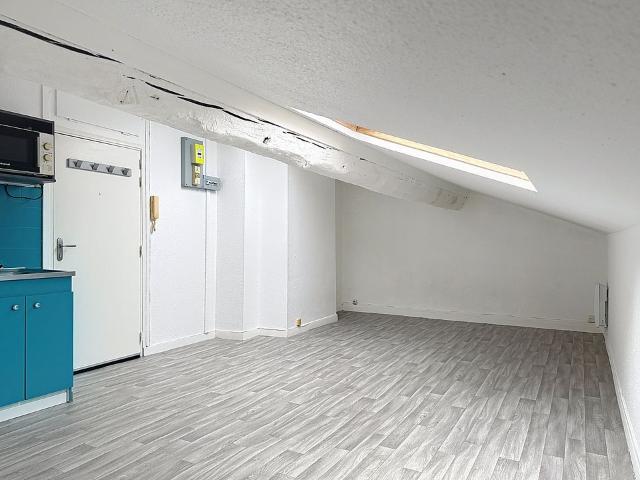 Studio Place des Tapis