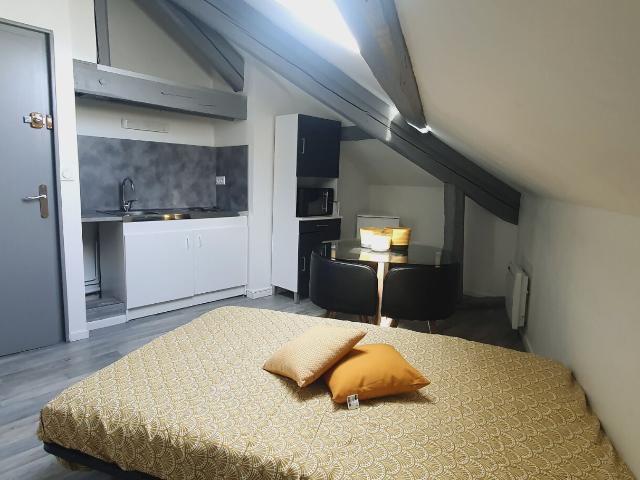 Studio proche campus