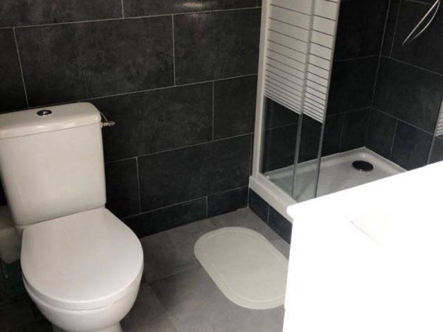 Studio proche gare meublé centre ville + parking idéal étudiant