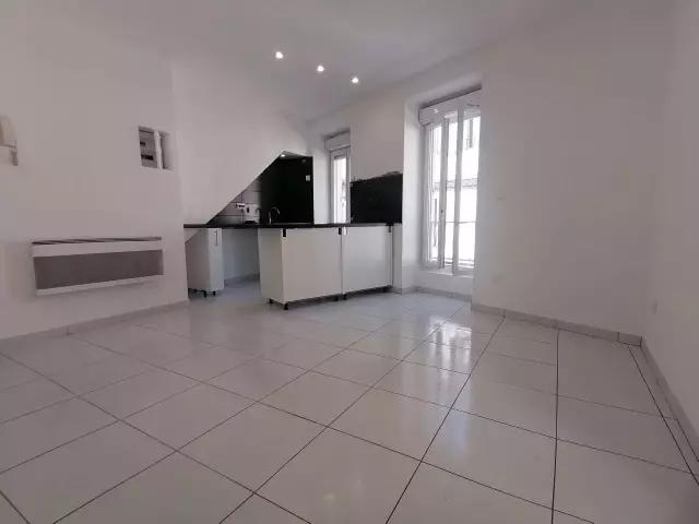 STUDIO PROCHE JEAN JAURES