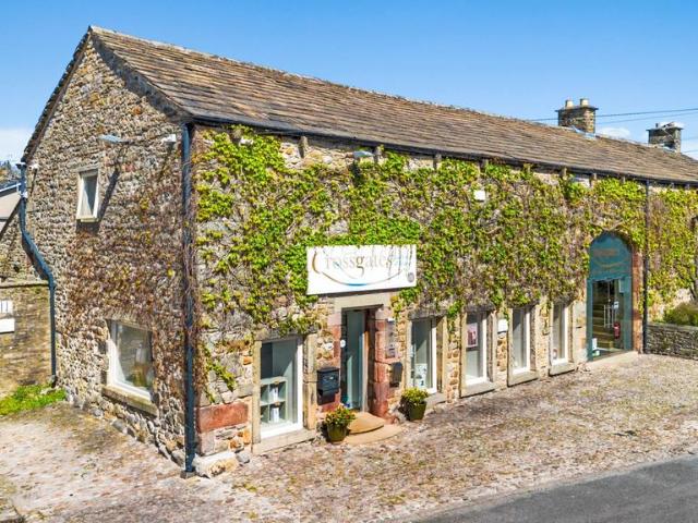 Studio property for sale