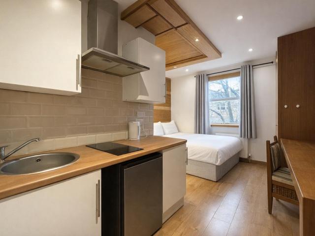 studio property to let
