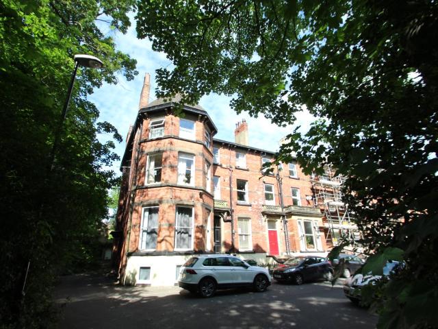 studio property to rent
