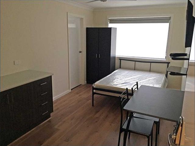 Studio Room for Rent