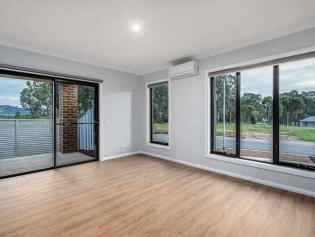 STUDIO ROOMS ROOMING HOUSE