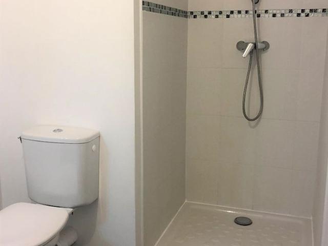 Studio récent avec pkg