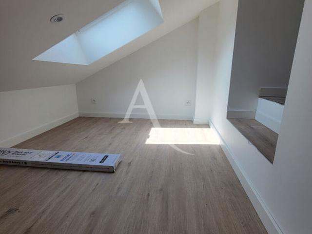 Studio rénové à neuf