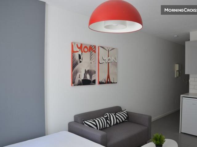 Studio rénové Caluire St Clair