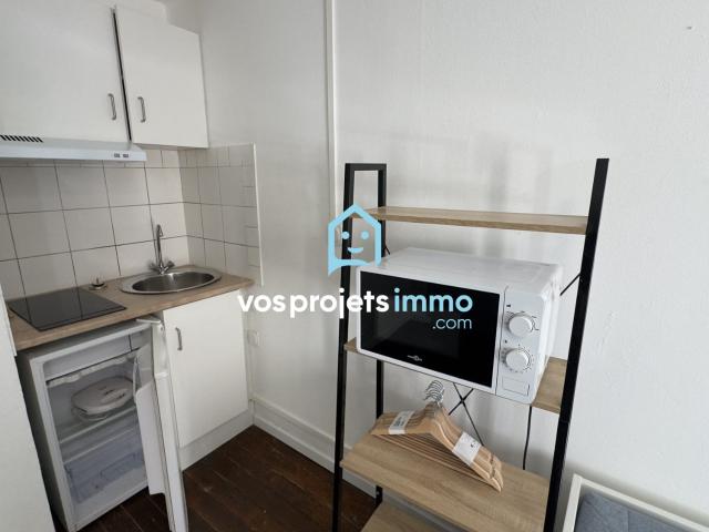 Studio rénové de 15 m² à louer  Valenciennes