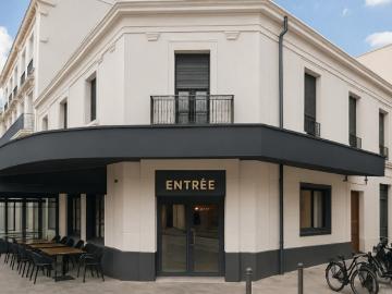 Studio rénové – Emplacement premium à Sète